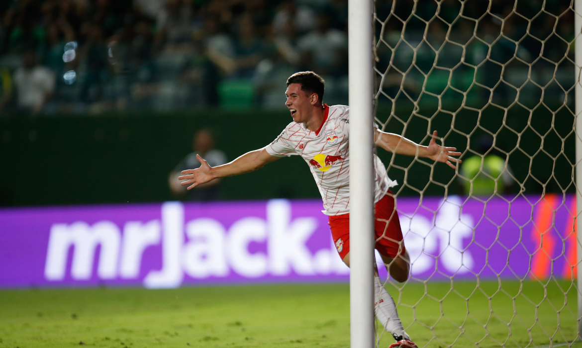 Thiago Borbas e Talisson marcaram os gols do Massa Bruta.