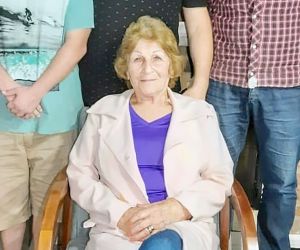 Professora e ex-vereadora, Lúcia presidiu a AME por 13 anos.