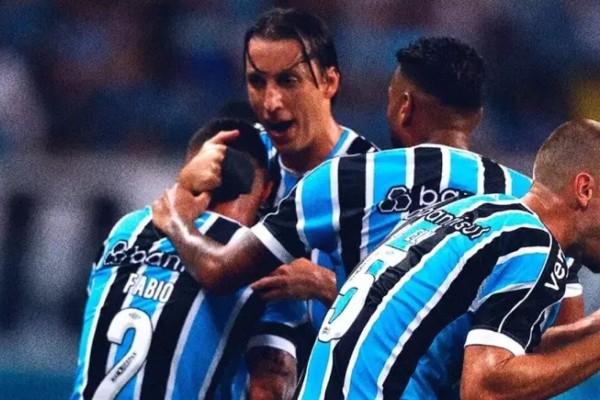 Grêmio vence duelo duro contra o Juventude e assume a liderança do Gauchão