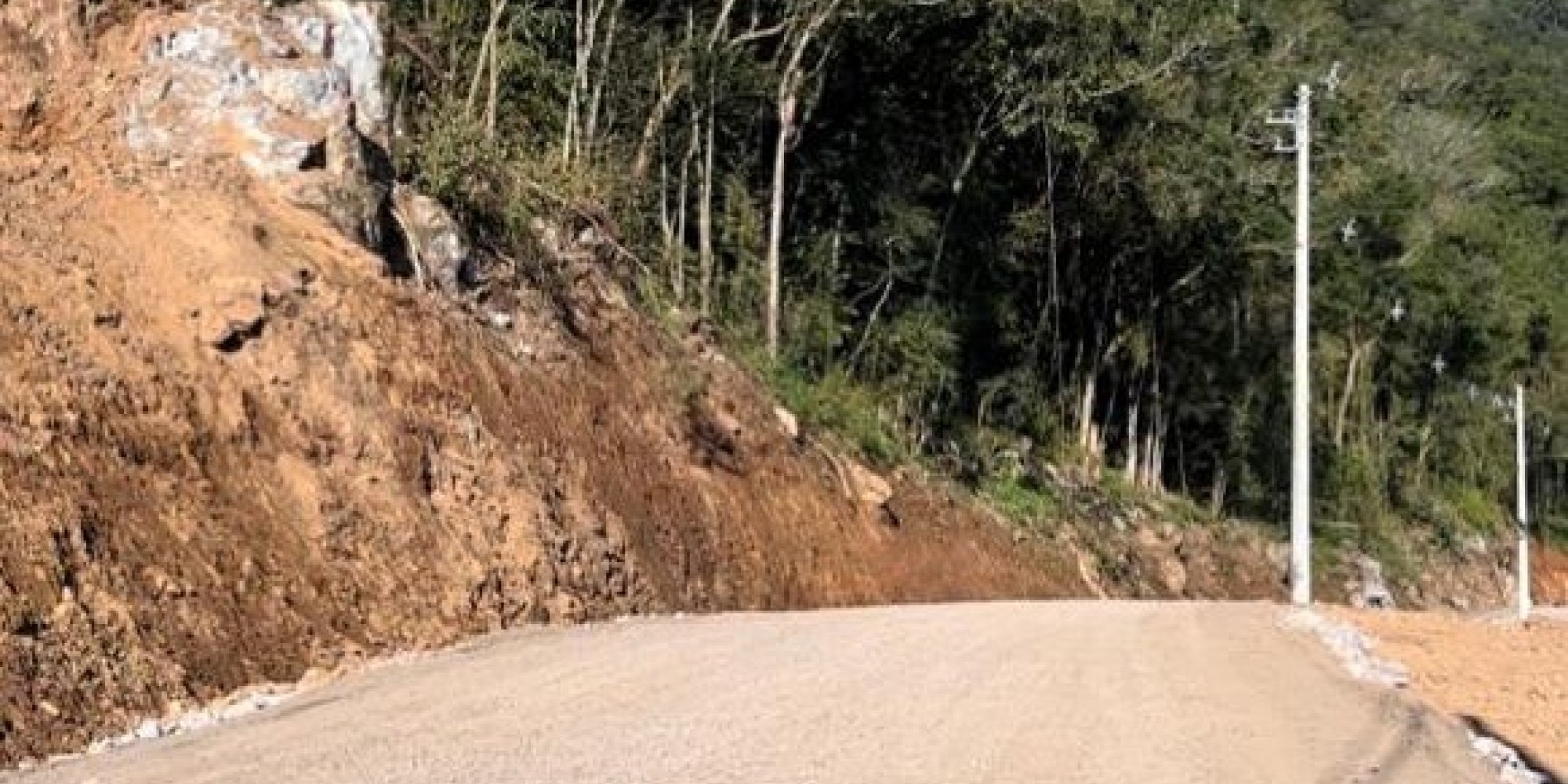 Liberada totalmente a estrada de Linha Chiquinha