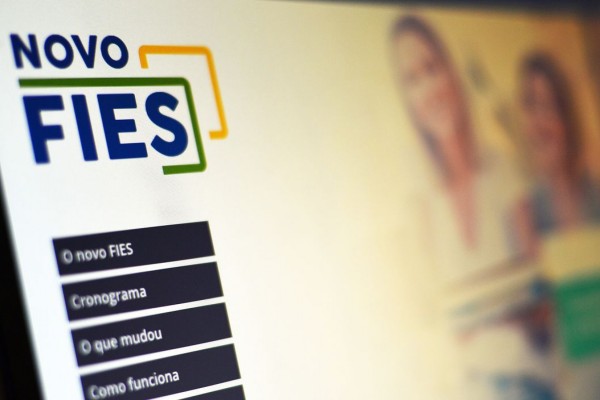O prazo para complementação das informações da inscrição começa hoje (4) e vai até sexta-feira (6).