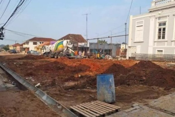 Justiça manda suspender construção de “Rua Coberta” em Rio Pardo