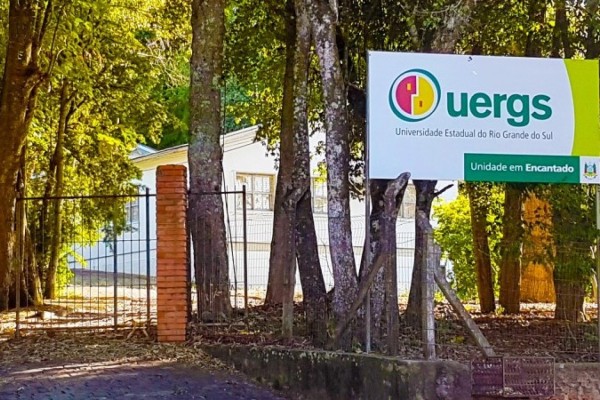 Uergs lança processo seletivo simplificado para ingresso na graduação