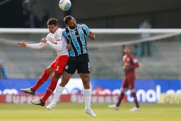Com time reserva Grêmio perde por 2 a 0 para o Bragantino
