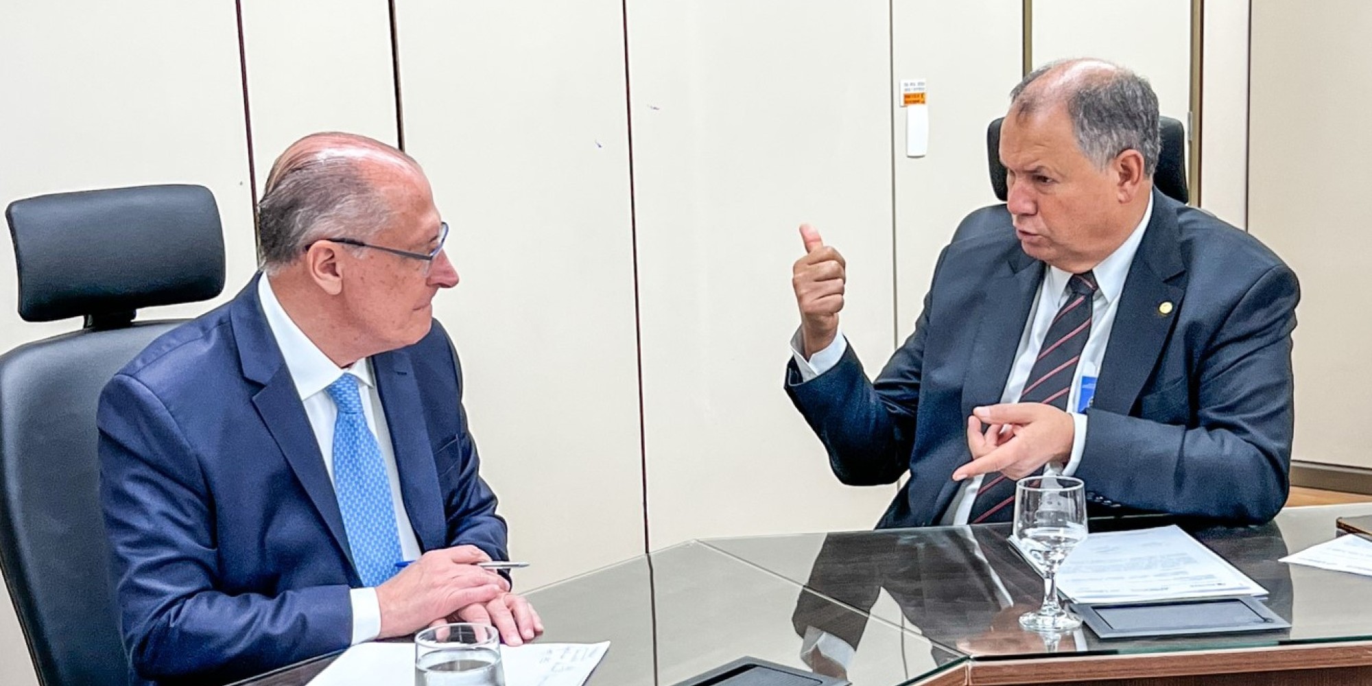 Alceu Moreira pede providências do governo federal para o setor leiteiro