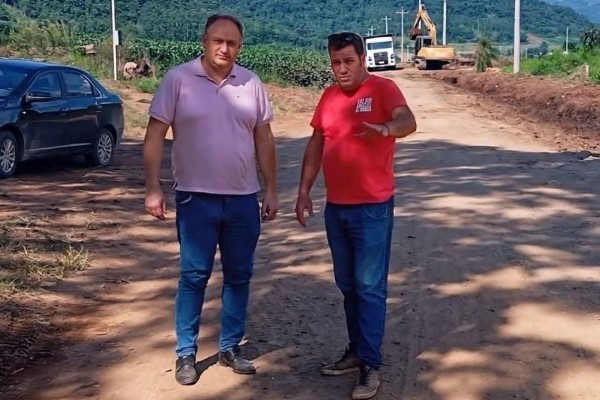 Secretaria de Obras de Roca Sales apresenta relatório