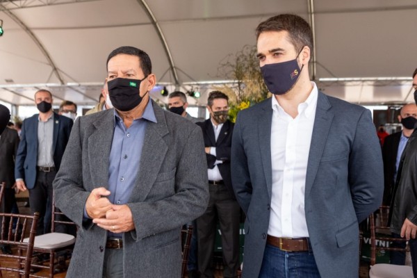 Vice-presidente Mourão e governador Leite participaram do encerramento da Expointer Digital 2020 