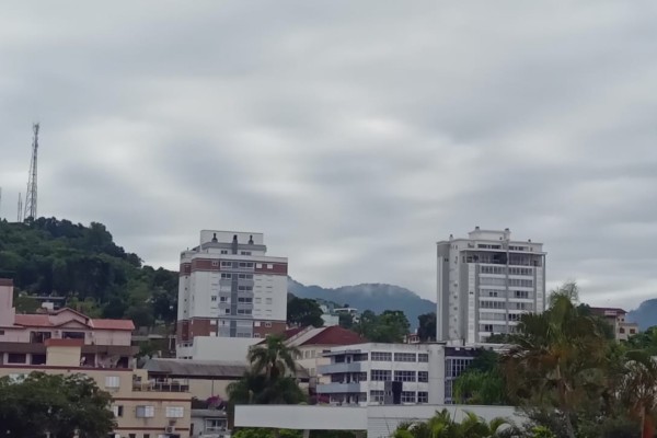 Região dos Vales terá quinta-feira de sol entre nuvens