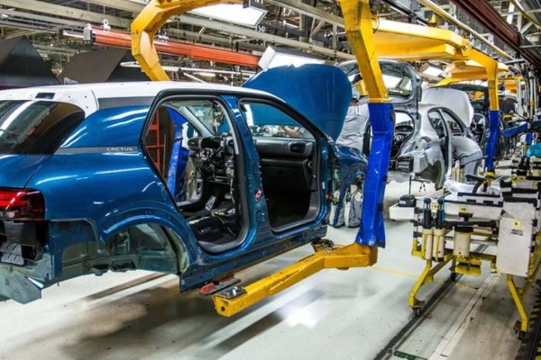 Montadoras querem a volta do carro modelo popular 
