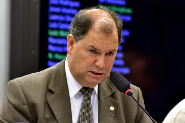 Alceu Moreira é eleito a personalidade política nacional do agro gaúcho em 2024