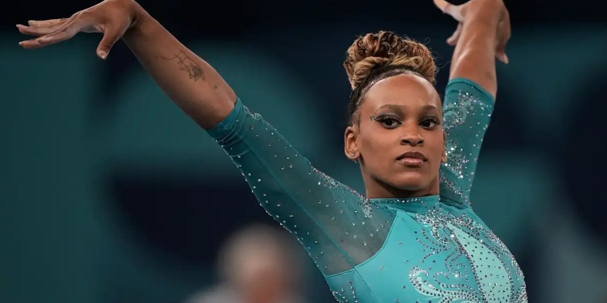 Rebeca Andrade conquista ouro no solo, é maior medalhista do Brasil em Olimpíadas