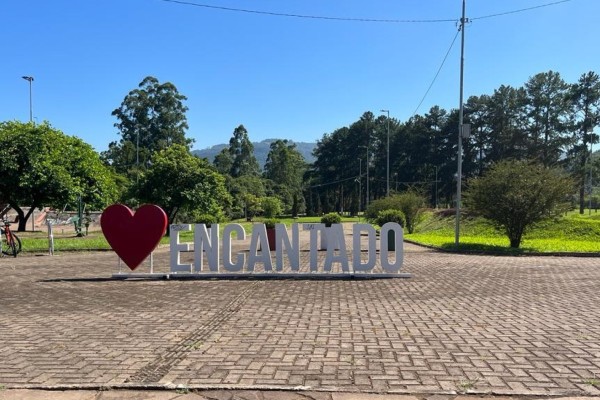 Administração de Encantado, promove a recuperação do caminhódromo