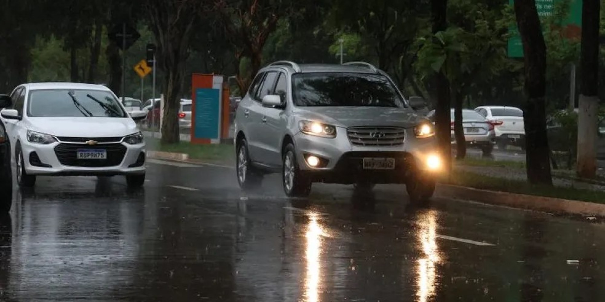 Terça-feira marcada por chuva e frio no Sul do Estado e sol no Norte gaúcho