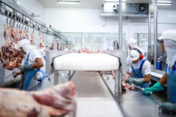 Medidas na portaria visam garantir a atividade econômica e o abastecimento alimentar da população