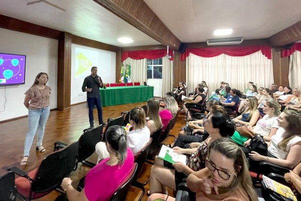 Educação de Encantado apresenta dois novos projetos para o Ensino Fundamental