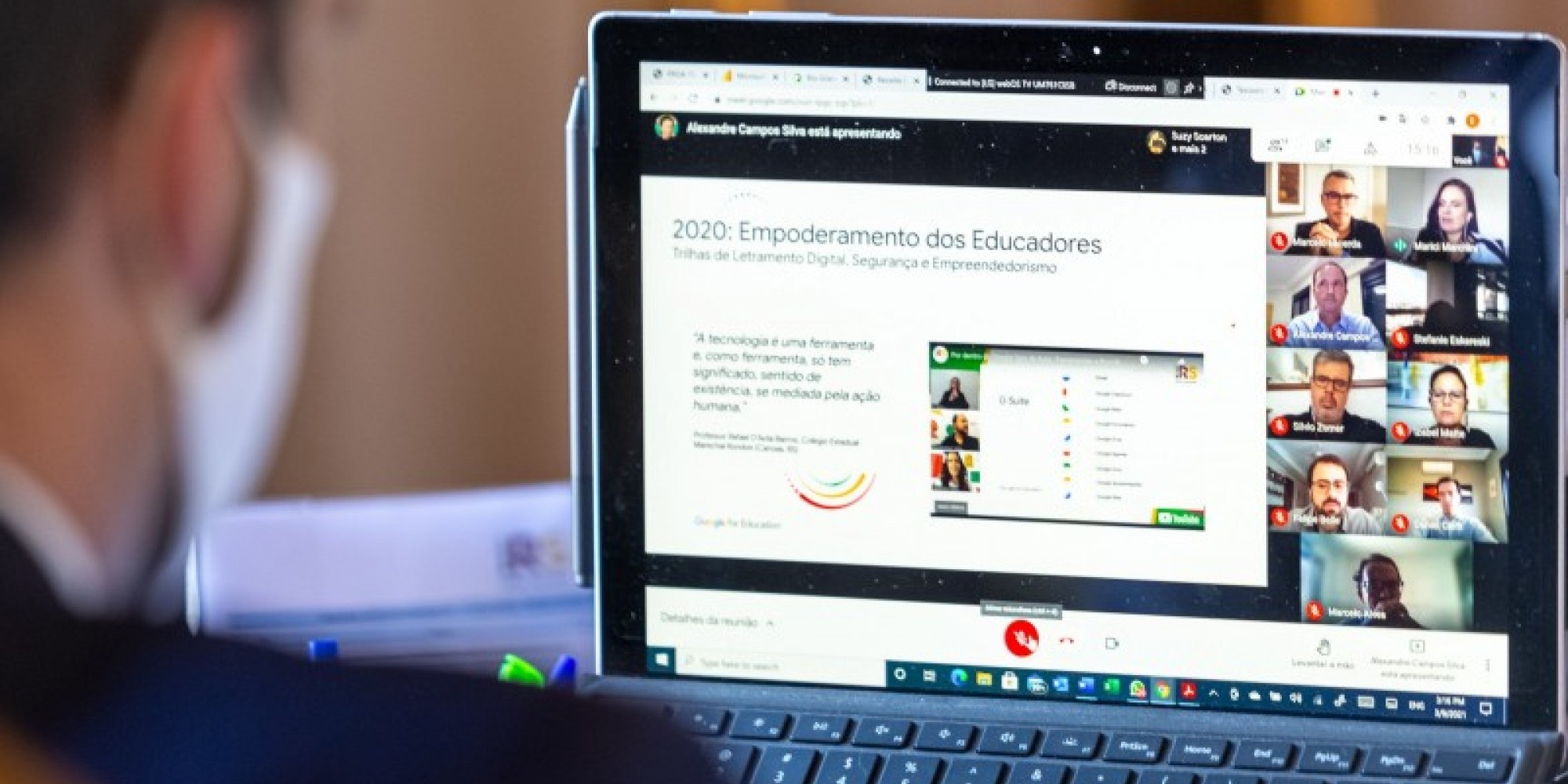 RS foi o único Estado que optou por utilizar exclusivamente a plataforma RS foi o único Estado que optou por utilizar exclusivamente a plataforma