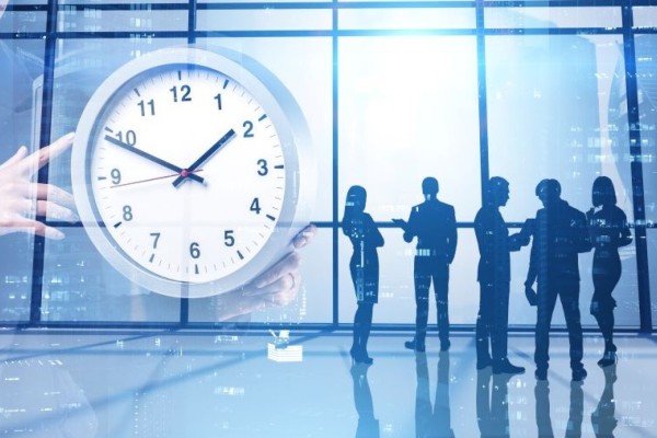 Jornada de trabalho de 4 dias por semana deve ser testada no Brasil