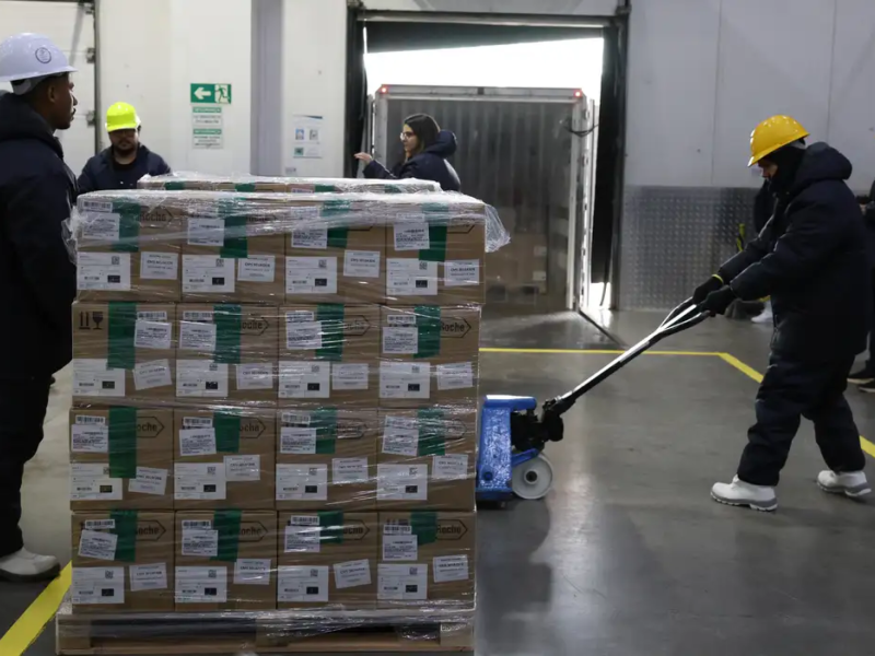 Nesta primeira remessa, chegaram 11.978 unidades do remédio