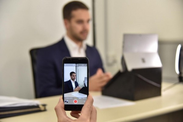 Governador Leite participou do seminário, realizado por videoconferência