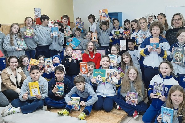 Colégio Mário Quintana celebra Semana Literária