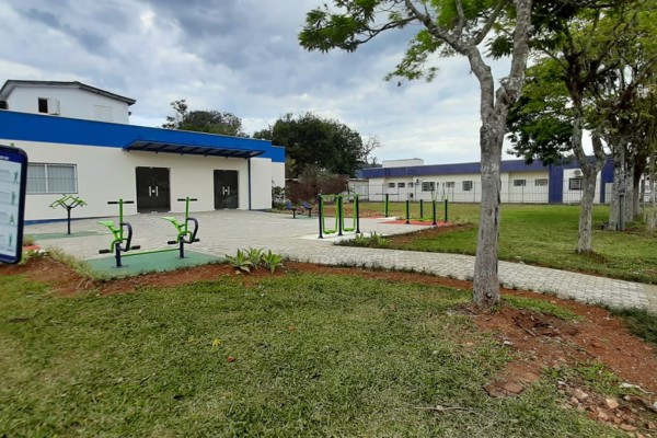 Vacinação ocorre na sala da academia Viver Bem, ao lado do Posto Navegantes 
