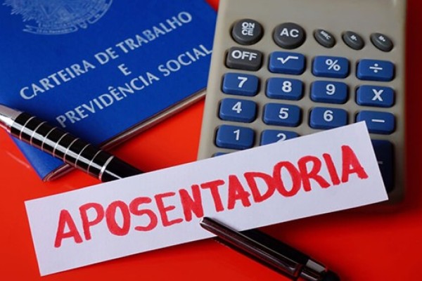 Aposentadorias para quem ganha acima do mínimo serão reajustadas em 5,93%