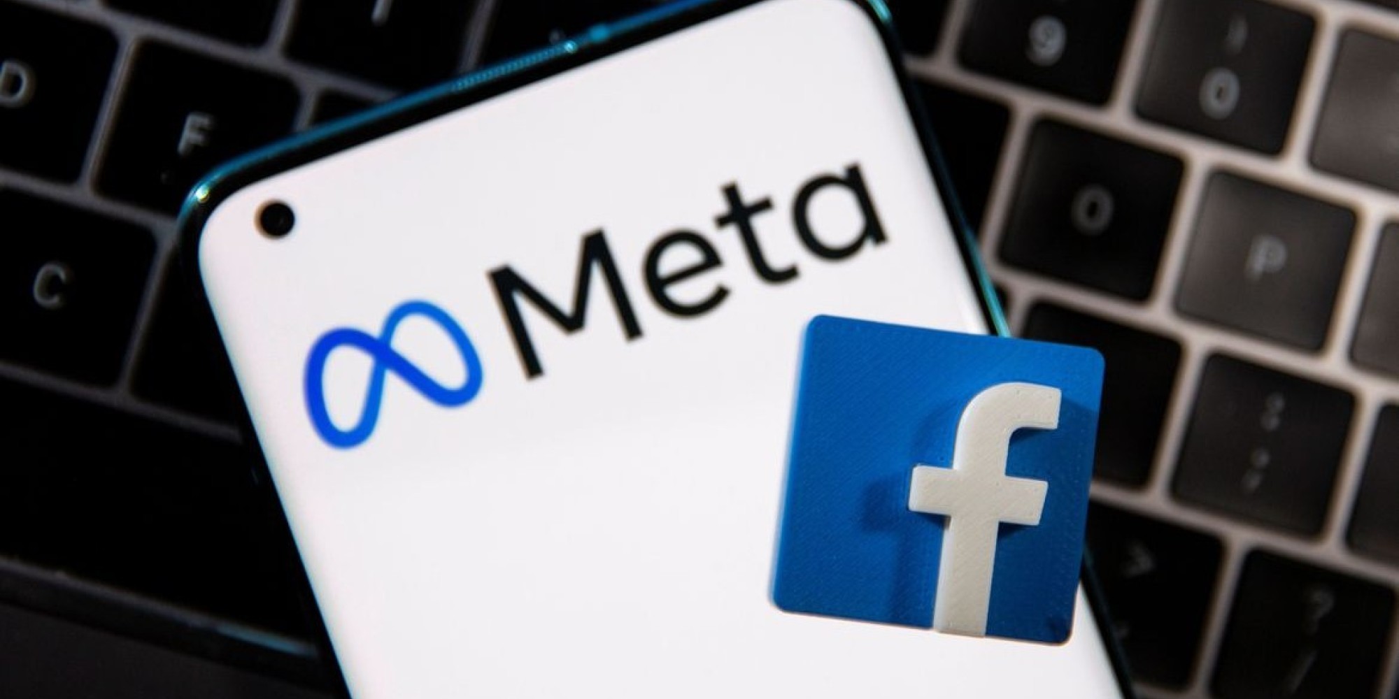 Trump chama Facebook de inimigo do povo e Meta tem queda de US$ 60 bi