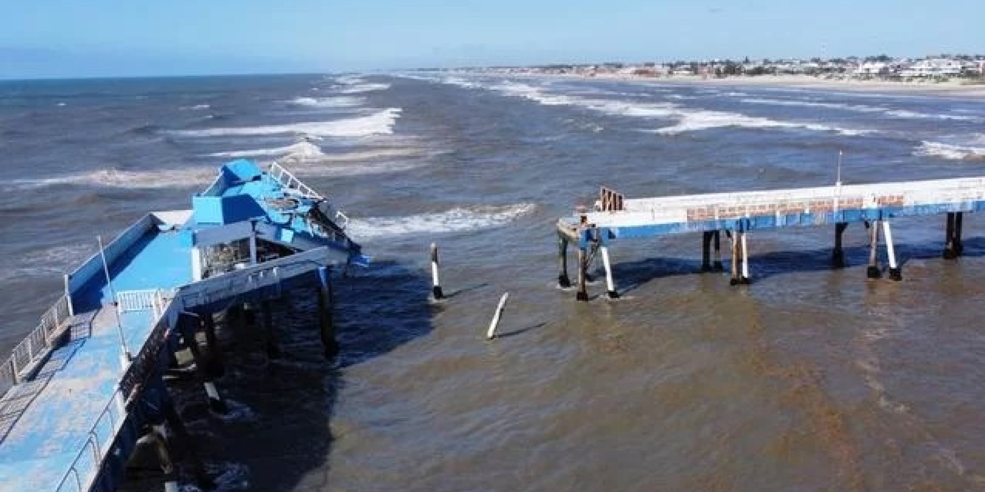Plataforma marítima de Atlântida, em Xangri-lá, sofre desabamento