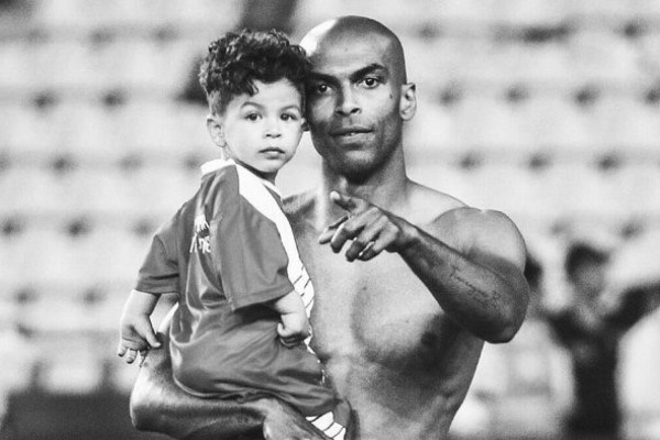 Filho do ex-zagueiro Naldo que atuou no Grêmio, falece na Turquia