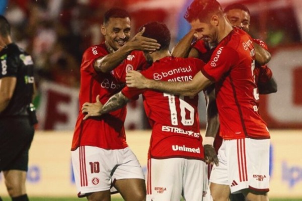 Internacional bate o Novo Hamburgo e vence a quinta seguida no Gauchão