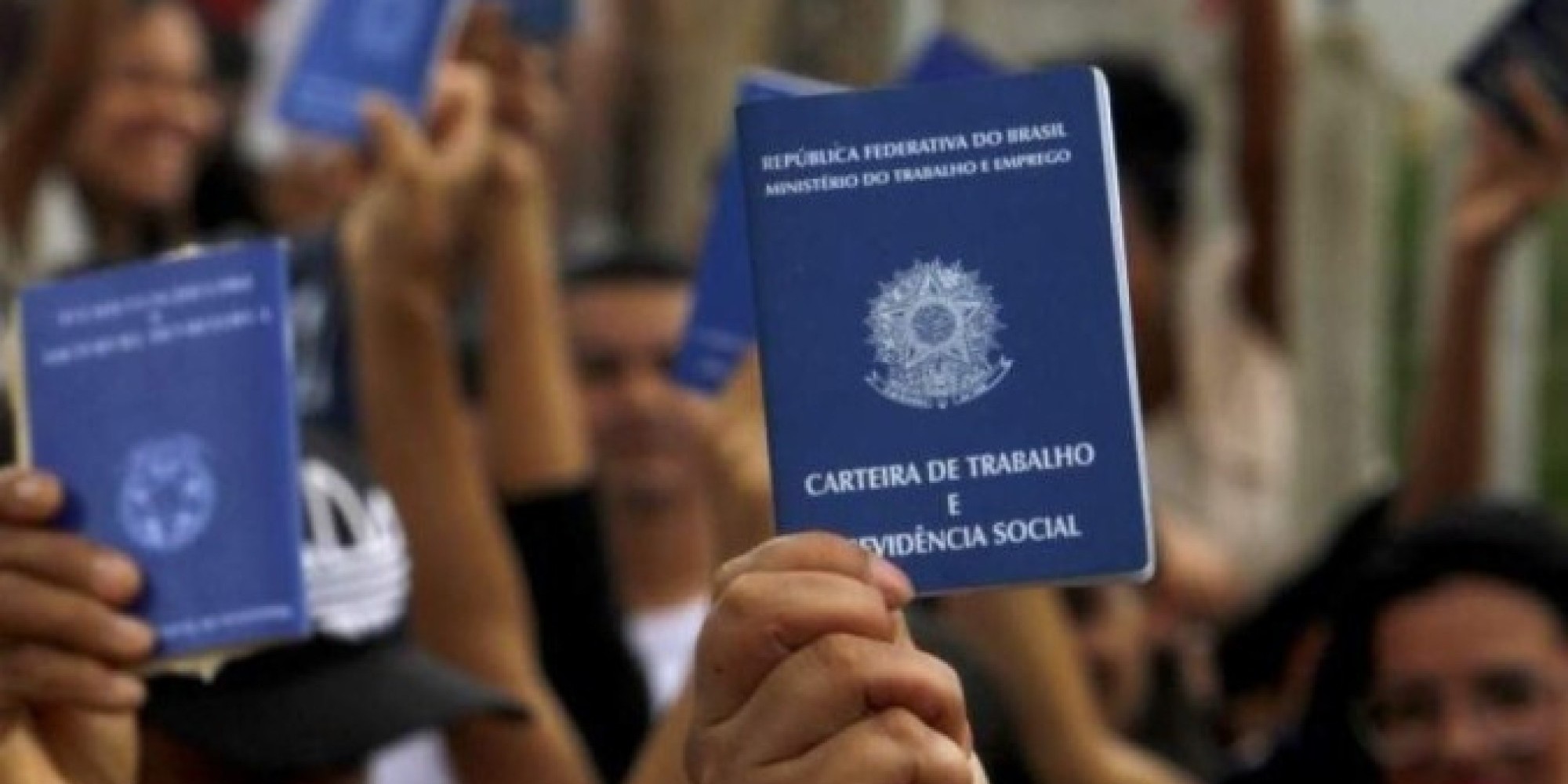 Taxa média de desemprego em 2023 é a menor desde 2014