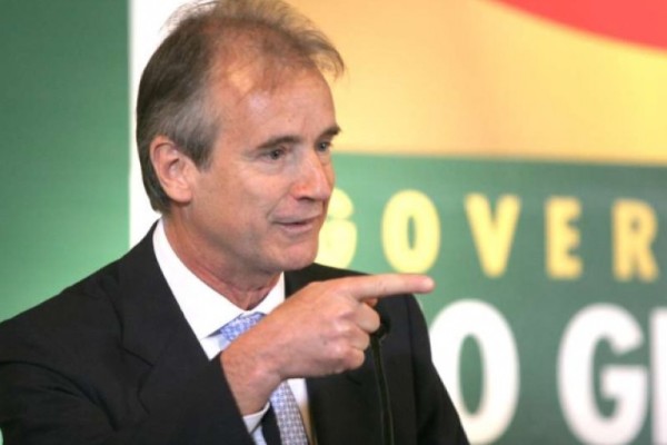 Morre ex-deputado e empresário Nelson Proença