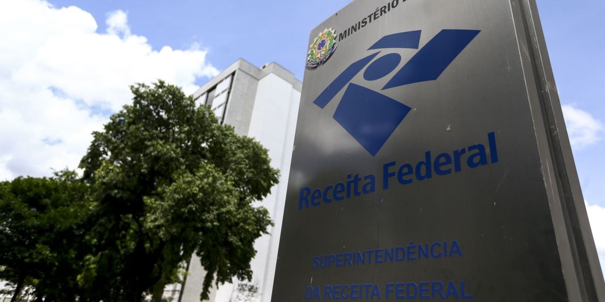 Receita abre hoje consulta a restituição do IR com correção de 1%
