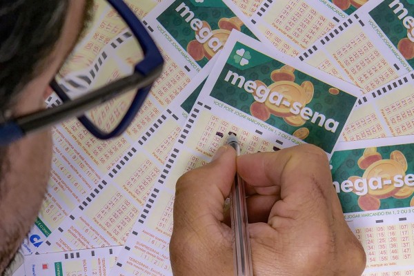 Jogo simples feito pela internet em Júlio de Castilhos (RS) foi o único a acertar as seis dezenas