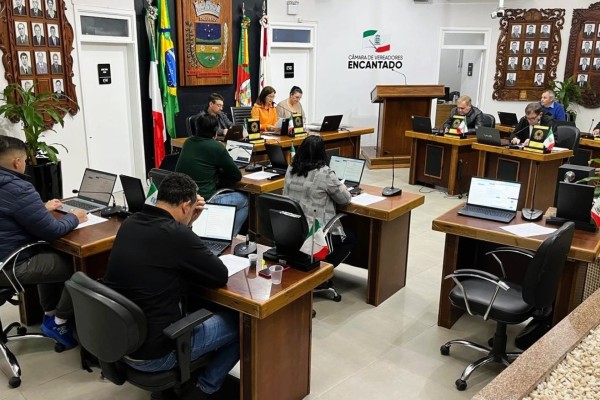 Câmara de Vereadores de Encantado realiza Sessão na noite de hoje