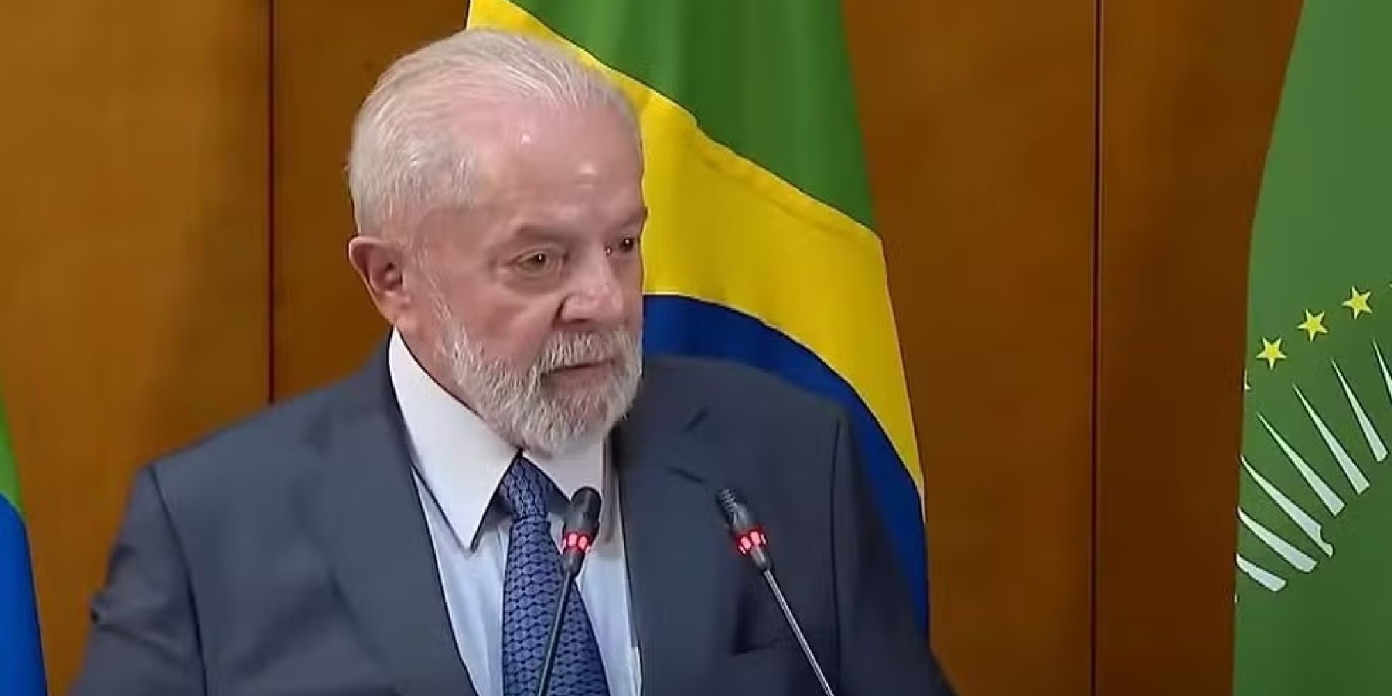 Pedido de impeachment tem adesão de deputados de partidos da base aliada