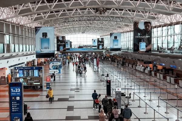 Argentina barra entrada de brasileiros ao alegar que fazem “falso turismo”