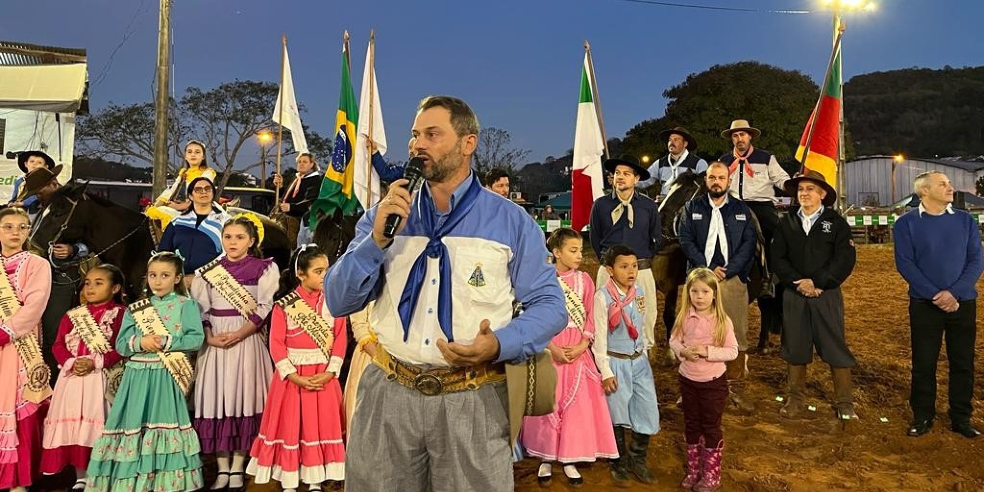 Campeira do Parque recebeu iluminação de LED