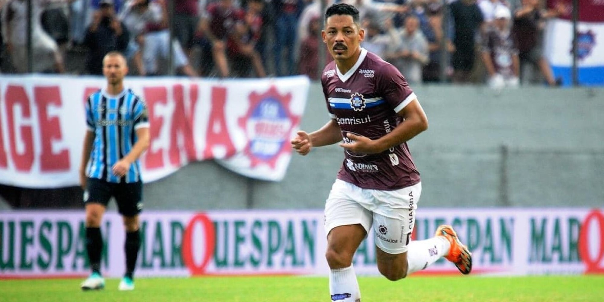 Grêmio leva virada do Caxias na estreia do Campeonato Gaúcho