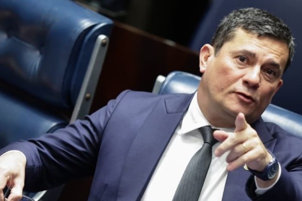 Por unanimidade, TSE rejeita recursos que pediam cassação e mantém Moro no Senado