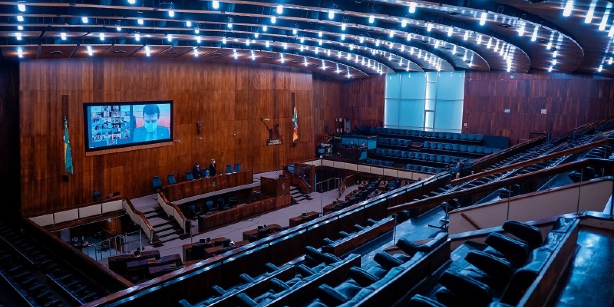 Para não haver aglomeração, sessão na Assembleia foi virtual: apenas o presidente, deputado Ernani Polo, estava no plenário Para não haver aglomeração, sessão na Assembleia foi virtual: apenas o presidente, deputado Ernani Polo, estava no plenário