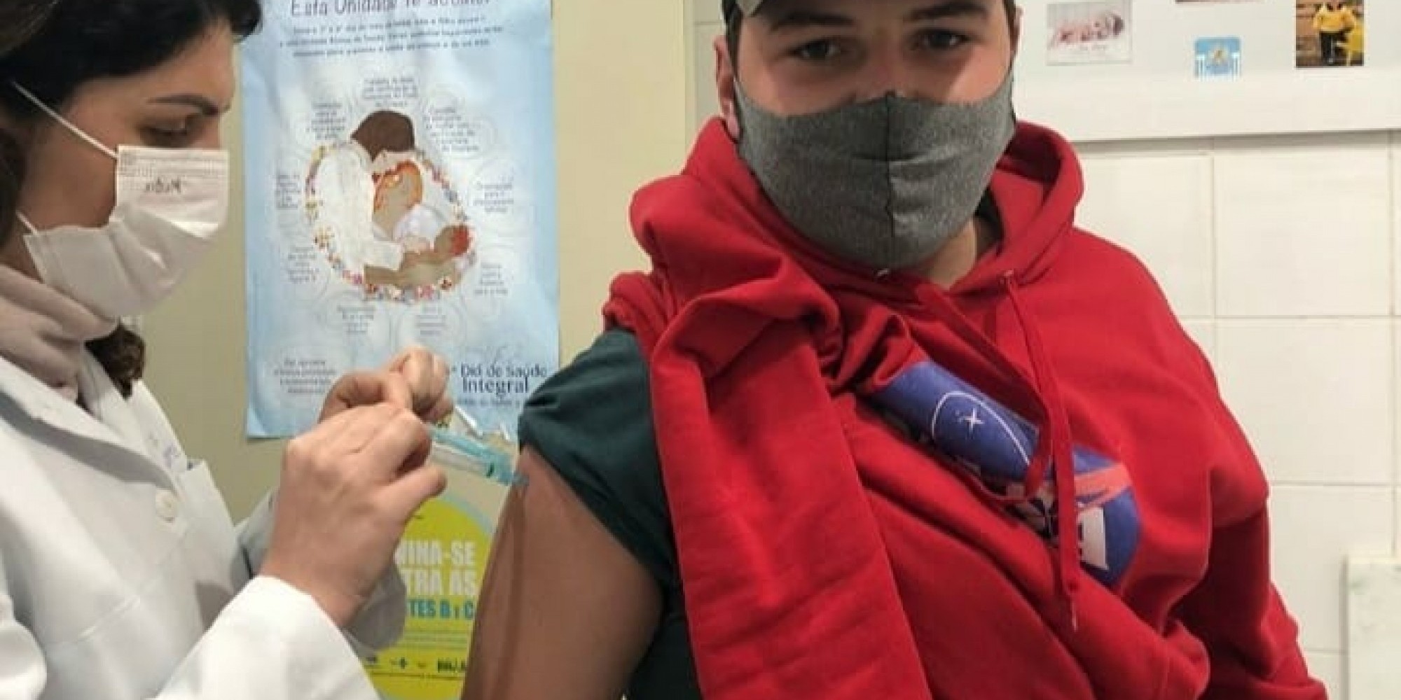 Última aplicação da primeira dose ocorreu nesta terça-feira (24) Última aplicação da primeira dose ocorreu nesta terça-feira (24)