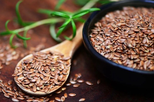 Começa a distribuição de sementes doadas a pequenos produtores rurais