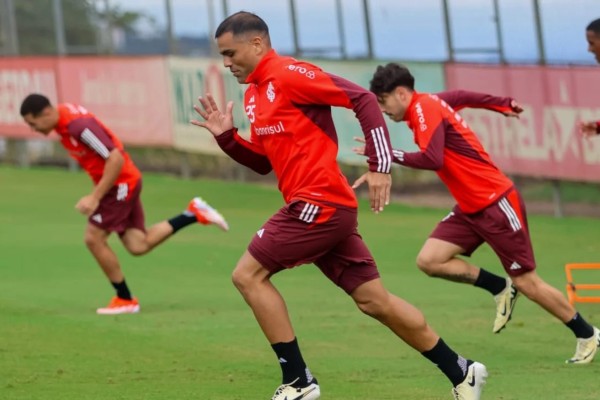 Delfín x Internacional pela Sul-Americana tem transmissão na ENCANTADO FM 104,7