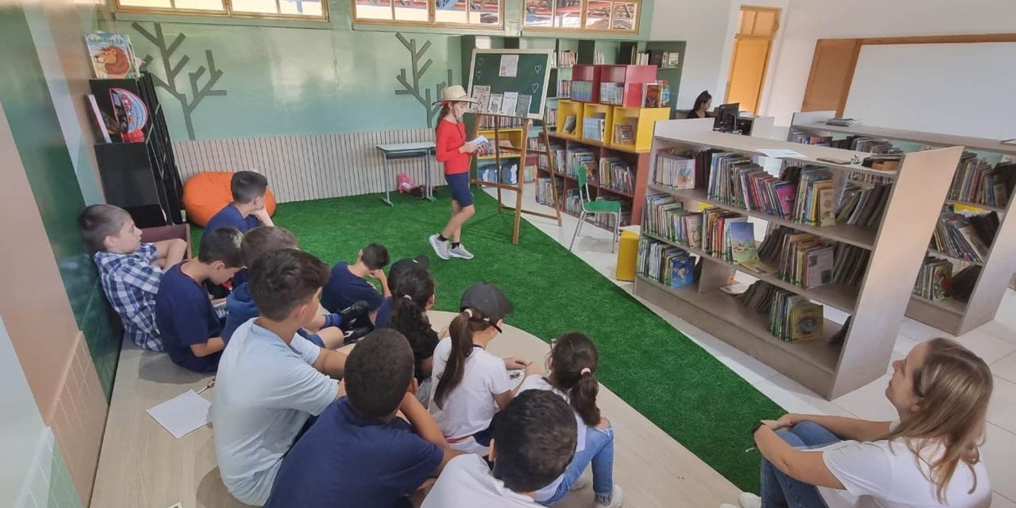 Educação abre inscrições do 1º Prêmio Professores que Encantam