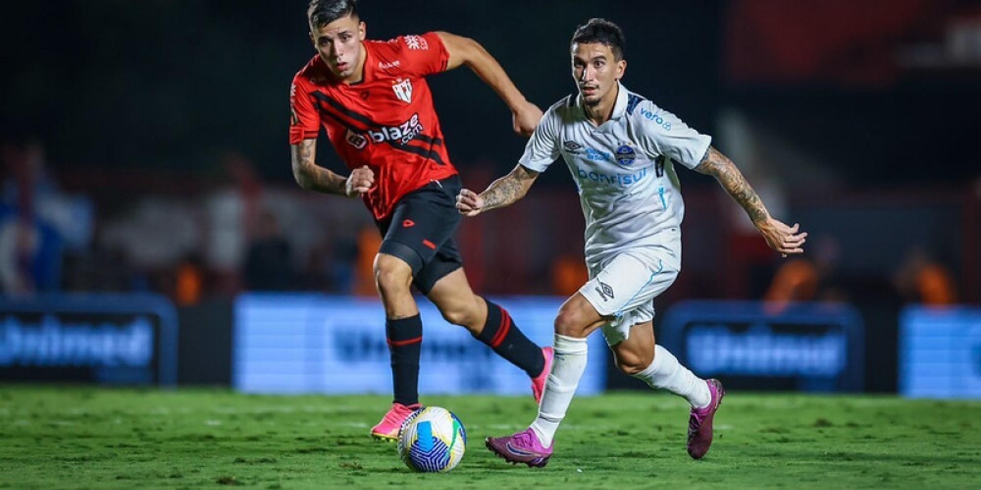 Atlético-GO e Grêmio empatam em 1 a 1 pelo Brasileirão