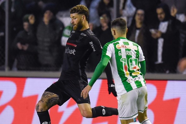 Juventude domina o líder Flamengo no segundo tempo e sonha mais alto no Brasileiro