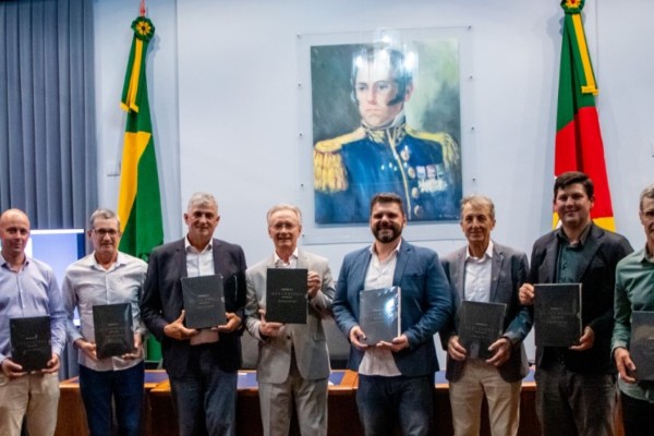 Destemidos no Memorial da Assembleia Legislativa