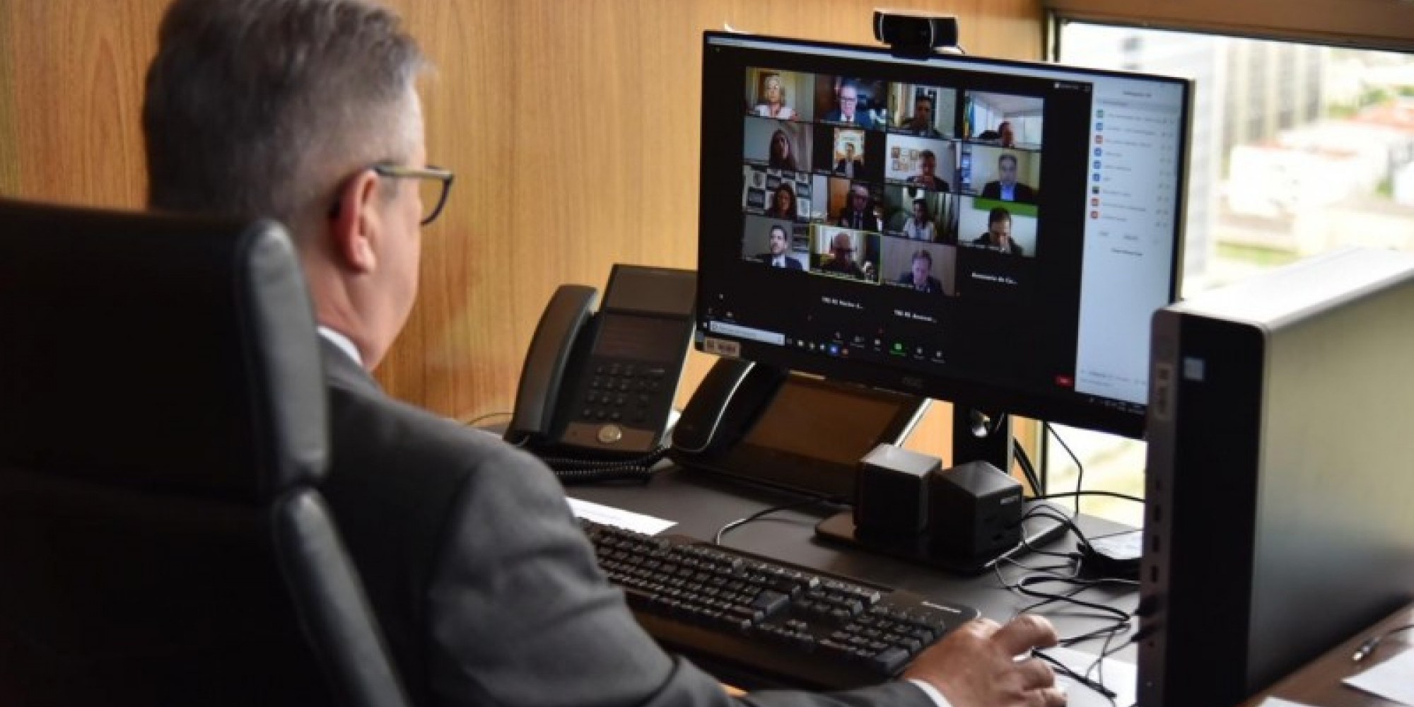 Vice-governador e secretário da SSP, Ranolfo Vieira Júnior conduziu reunião por videoconferência Vice-governador e secretário da SSP, Ranolfo Vieira Júnior conduziu reunião por videoconferência
