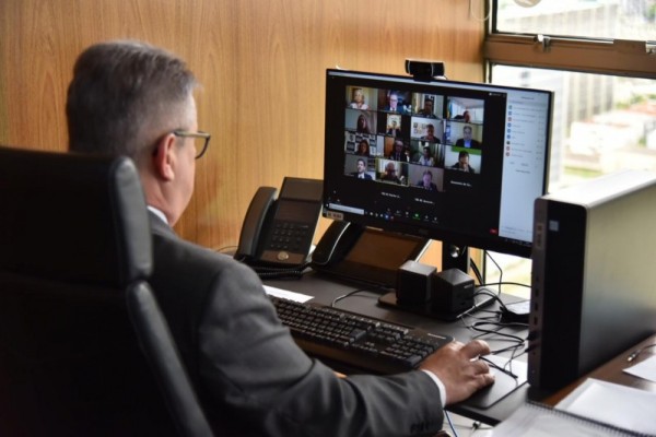 Vice-governador e secretário da SSP, Ranolfo Vieira Júnior conduziu reunião por videoconferência 
